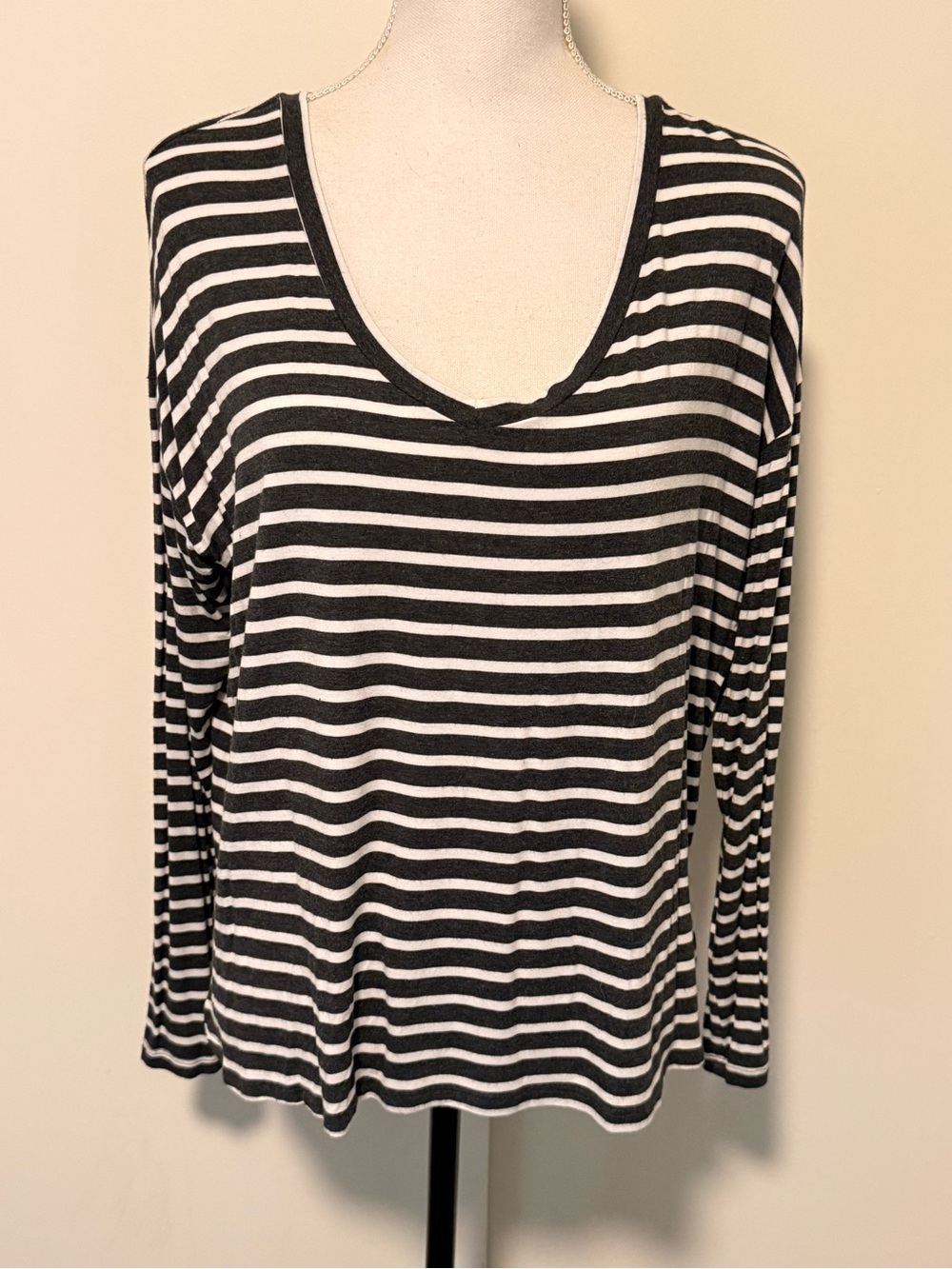 American Eagle Striped Long Sleeve Size M